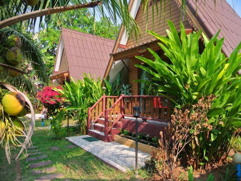 Himawari Restaurant And Cottage Ban Nong Hin  Exterior foto